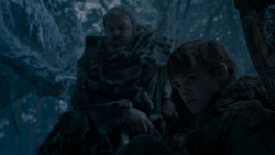 extant_GameOfThrones_4x02-TheLionAndTheRose_2678