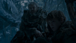 extant_GameOfThrones_4x02-TheLionAndTheRose_2681