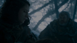 extant_GameOfThrones_4x02-TheLionAndTheRose_2685