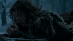 extant_GameOfThrones_4x02-TheLionAndTheRose_2692