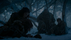 extant_GameOfThrones_4x02-TheLionAndTheRose_2699