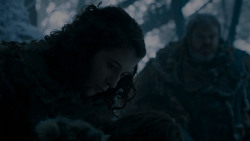 extant_GameOfThrones_4x02-TheLionAndTheRose_2705