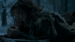 extant_GameOfThrones_4x02-TheLionAndTheRose_2709