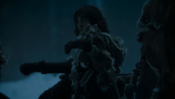 extant_GameOfThrones_4x02-TheLionAndTheRose_2751