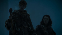 extant_GameOfThrones_4x02-TheLionAndTheRose_2759