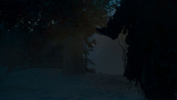 extant_GameOfThrones_4x02-TheLionAndTheRose_2792