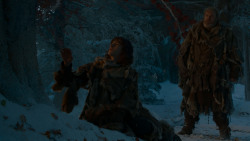 extant_GameOfThrones_4x02-TheLionAndTheRose_2840