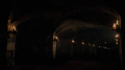 extant_GameOfThrones_4x02-TheLionAndTheRose_2856