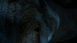 extant_GameOfThrones_4x02-TheLionAndTheRose_2875