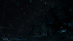extant_GameOfThrones_4x02-TheLionAndTheRose_2883