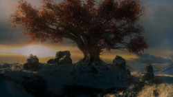 extant_GameOfThrones_4x02-TheLionAndTheRose_2885