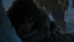 extant_GameOfThrones_4x02-TheLionAndTheRose_2911