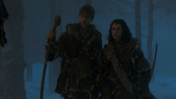 extant_GameOfThrones_4x02-TheLionAndTheRose_2914