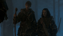 extant_GameOfThrones_4x02-TheLionAndTheRose_2917