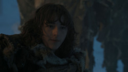 extant_GameOfThrones_4x02-TheLionAndTheRose_2928