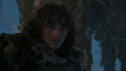 extant_GameOfThrones_4x02-TheLionAndTheRose_2932