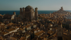 extant_GameOfThrones_4x02-TheLionAndTheRose_2934
