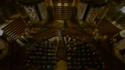 extant_GameOfThrones_4x02-TheLionAndTheRose_2968
