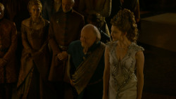 extant_GameOfThrones_4x02-TheLionAndTheRose_2972