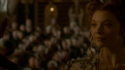 extant_GameOfThrones_4x02-TheLionAndTheRose_2995