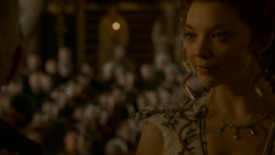 extant_GameOfThrones_4x02-TheLionAndTheRose_2996