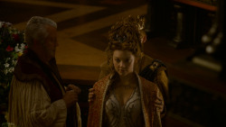 extant_GameOfThrones_4x02-TheLionAndTheRose_3008