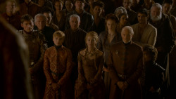 extant_GameOfThrones_4x02-TheLionAndTheRose_3015