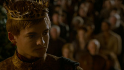 extant_GameOfThrones_4x02-TheLionAndTheRose_3024