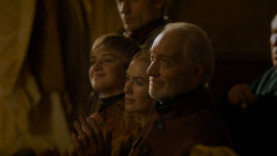 extant_GameOfThrones_4x02-TheLionAndTheRose_3081