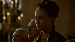 extant_GameOfThrones_4x02-TheLionAndTheRose_3102