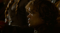 extant_GameOfThrones_4x02-TheLionAndTheRose_3110