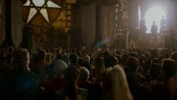 extant_GameOfThrones_4x02-TheLionAndTheRose_3118