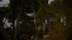 extant_GameOfThrones_4x02-TheLionAndTheRose_3170