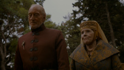 extant_GameOfThrones_4x02-TheLionAndTheRose_3207