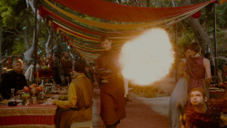 extant_GameOfThrones_4x02-TheLionAndTheRose_3248