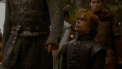 extant_GameOfThrones_4x02-TheLionAndTheRose_3284