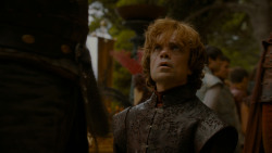 extant_GameOfThrones_4x02-TheLionAndTheRose_3287