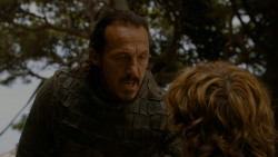 extant_GameOfThrones_4x02-TheLionAndTheRose_3290