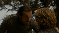 extant_GameOfThrones_4x02-TheLionAndTheRose_3303