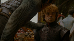 extant_GameOfThrones_4x02-TheLionAndTheRose_3306