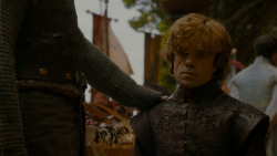 extant_GameOfThrones_4x02-TheLionAndTheRose_3309