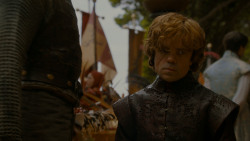 extant_GameOfThrones_4x02-TheLionAndTheRose_3310