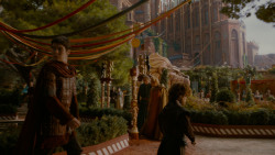 extant_GameOfThrones_4x02-TheLionAndTheRose_3336