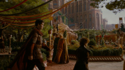 extant_GameOfThrones_4x02-TheLionAndTheRose_3337