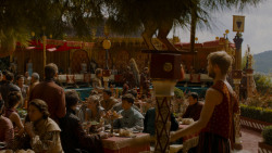 extant_GameOfThrones_4x02-TheLionAndTheRose_3440
