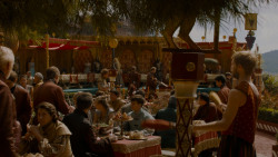 extant_GameOfThrones_4x02-TheLionAndTheRose_3443
