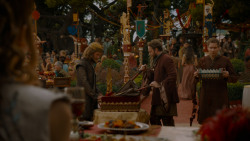 extant_GameOfThrones_4x02-TheLionAndTheRose_3469
