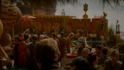 extant_GameOfThrones_4x02-TheLionAndTheRose_3514