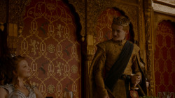 extant_GameOfThrones_4x02-TheLionAndTheRose_3524