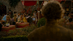 extant_GameOfThrones_4x02-TheLionAndTheRose_3620